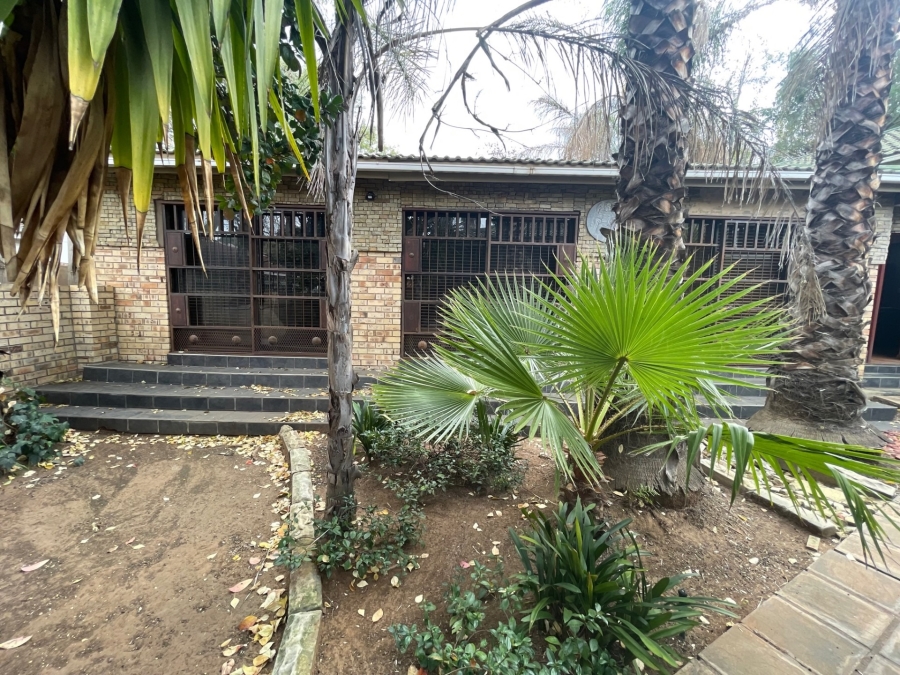 4 Bedroom Property for Sale in Baysvalley Free State